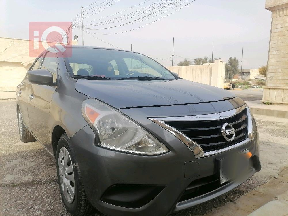 نیسان ڤێرسا